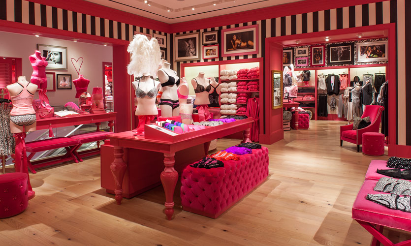 Victoria's Secret Herald Square à New York Flagship store New York et plus grand du monde We Victoria's Secret Herald Square à New York Flagship store New York et plus grand du monde We
