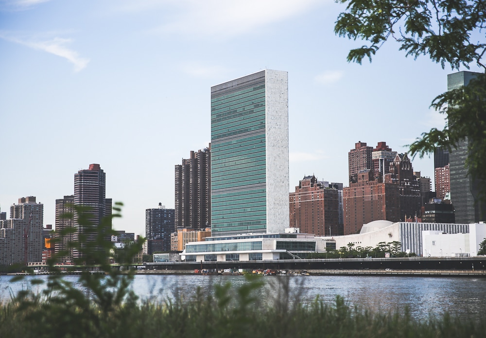 Roosevelt-island-vue-east-river-new-york-vue-organisation-des-nations-unies-batiment Roosevelt Island et son tramway, une expérience incroyable à New York
